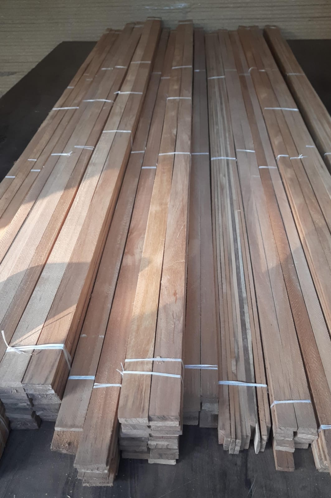 Border Patti Image 1